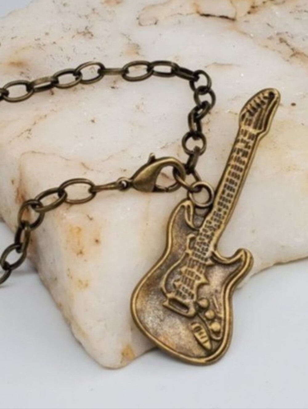 FP Jewelry Golden Music Bracelet Hypoallergenic Chain Guitar Pendant